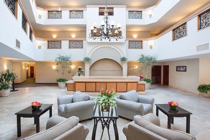 Hotel Interior 10 of 43