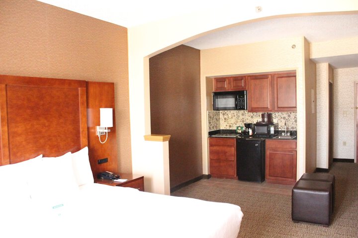 Room 36 of 75