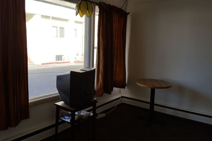 Room 14 of 22