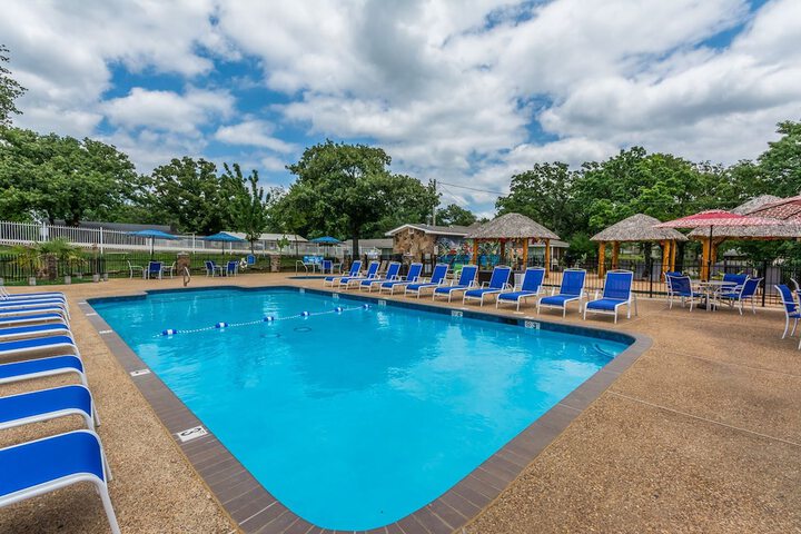 Pool 12 of 111