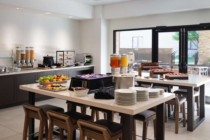Breakfast/Coffee Service 53 of 67
