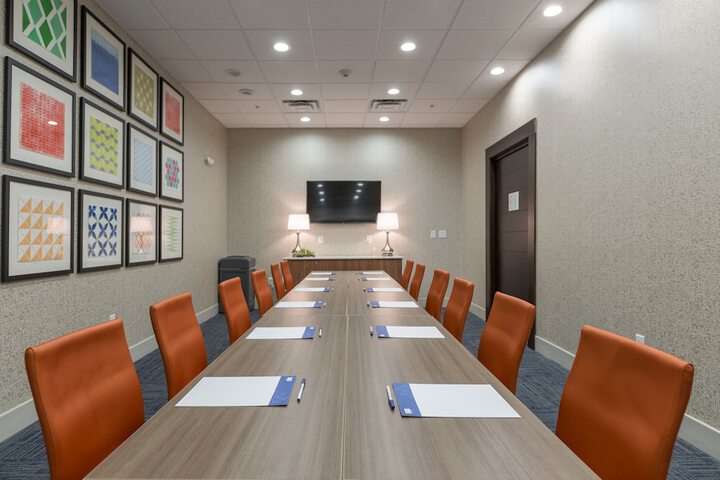 Holiday Inn Express and Suites San Marcos South by IHG