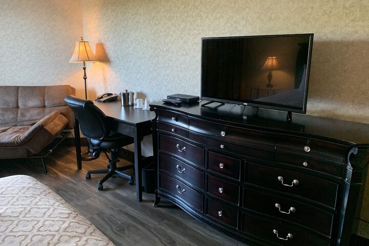 Room 12 of 61