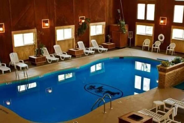 Pool 2 of 32
