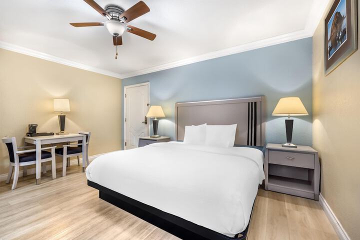 Best Western Tradewinds
