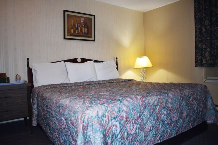 Hope Inn and Suites