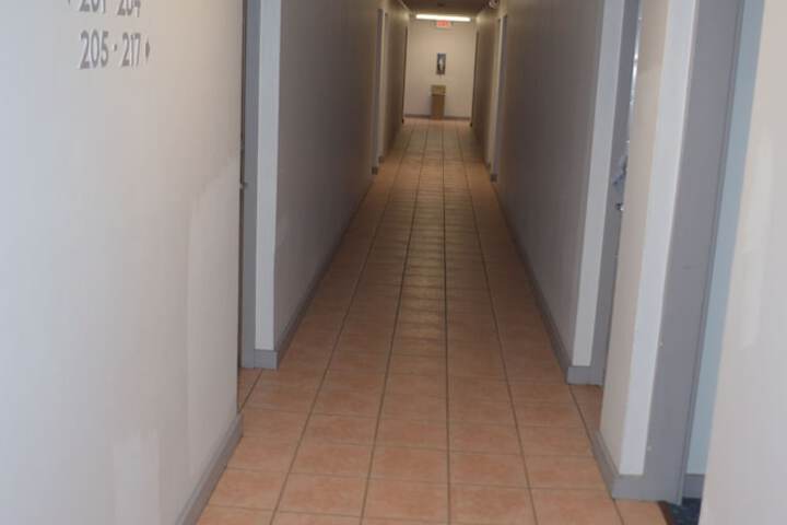 Ballroom/Hall 19 of 22