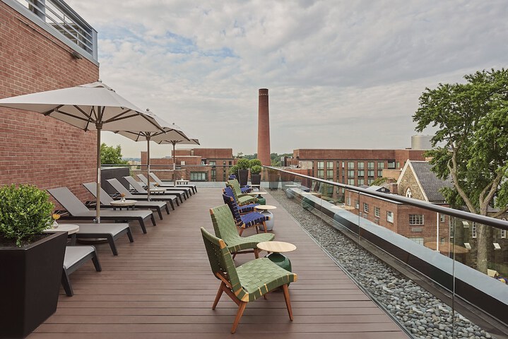 Sundeck 55 of 56