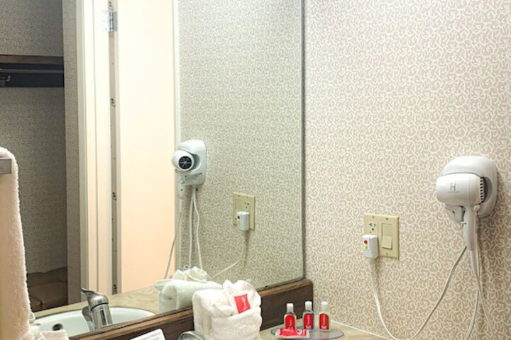 Econo Lodge Inn & Suites Winnemucca
