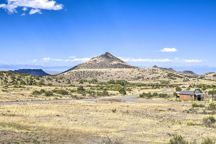 Rio Grande National Forest Cabin: Views & Hot Tub