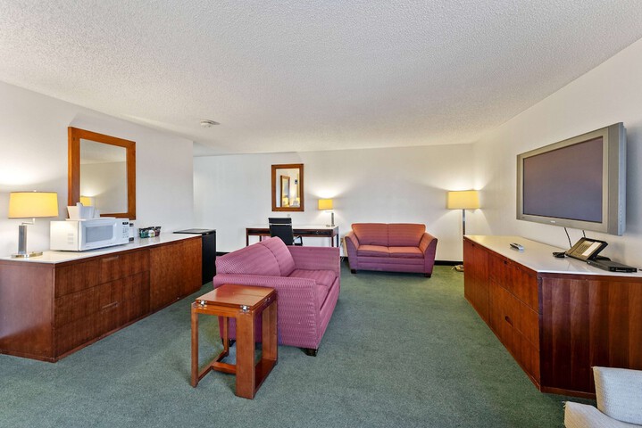 Room 93 of 129