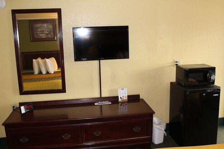 Americas Best Value Inn Conyer