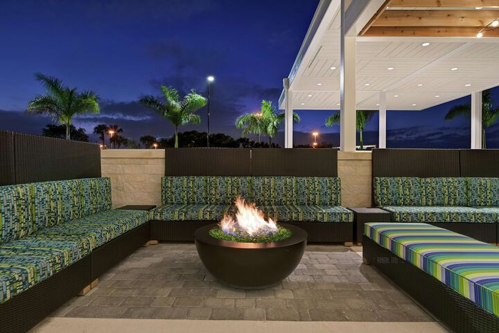 Terrace/Patio 43 of 44