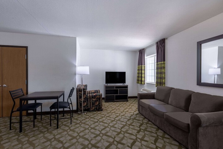 Room 31 of 38
