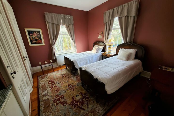 Room 17 of 51