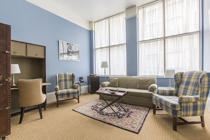 Room 14 of 72