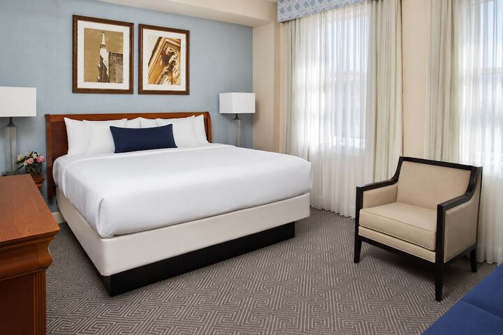 Hotel 24 South