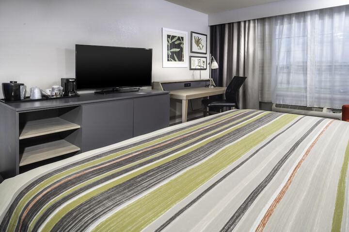 Room 22 of 47
