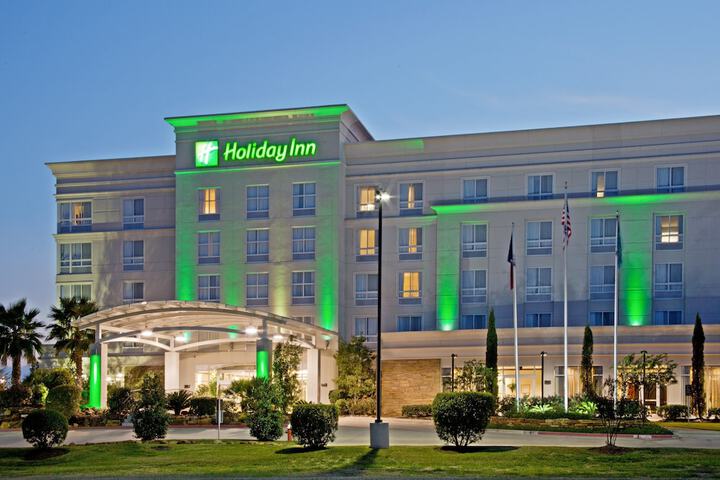 Hotel 3 of 56