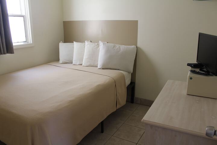 Condor Motel