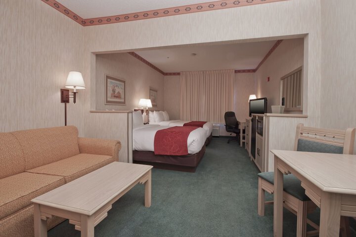 Room 25 of 36