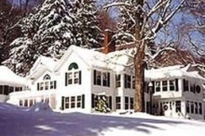 Arlingtons West Mountain Inn