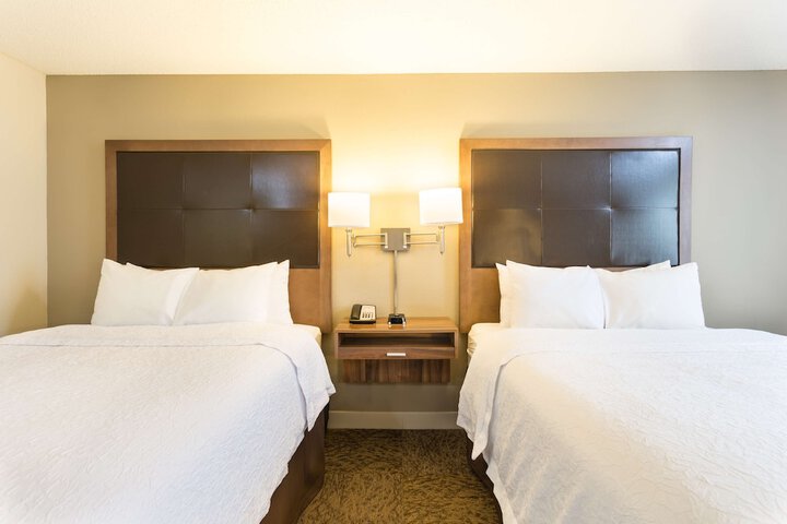 Room 34 of 42