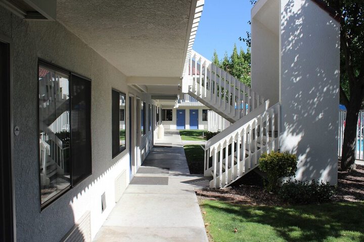 MOTEL 6 PASO ROBLES