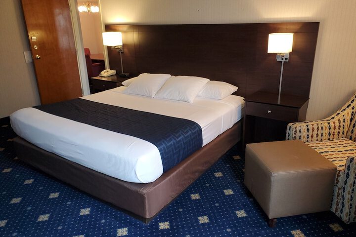 Room 14 of 30