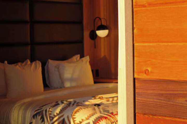 Duffin Cove Oceanfront Lodging