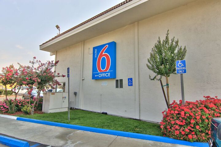 Hotel 3 of 35