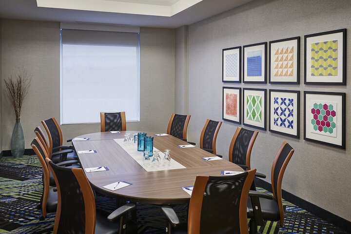 Holiday Inn Express Niagara-On-The-Lake by IHG