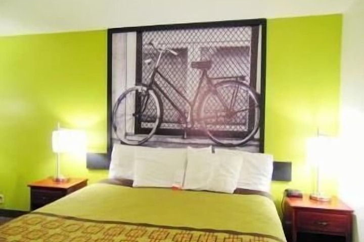 Room 35 of 57