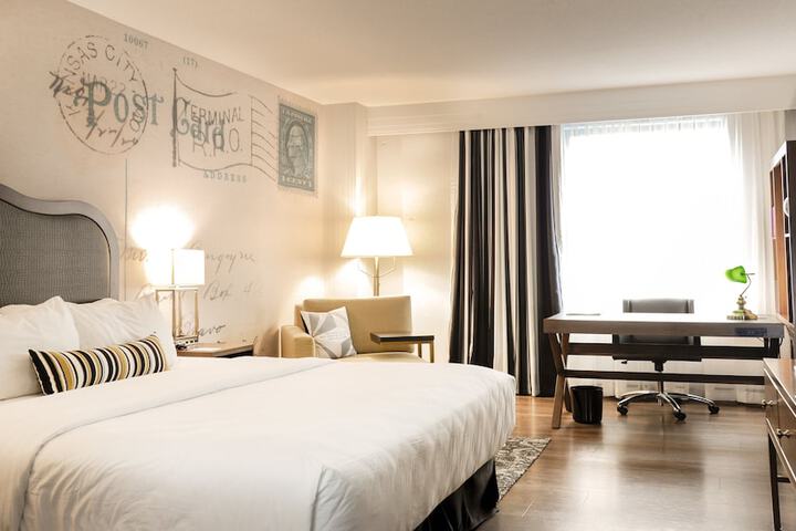 Hotel Indigo Kansas City Downtown by IHG
