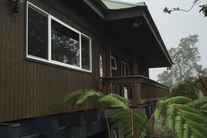 Volcano Acres Ranch B & B