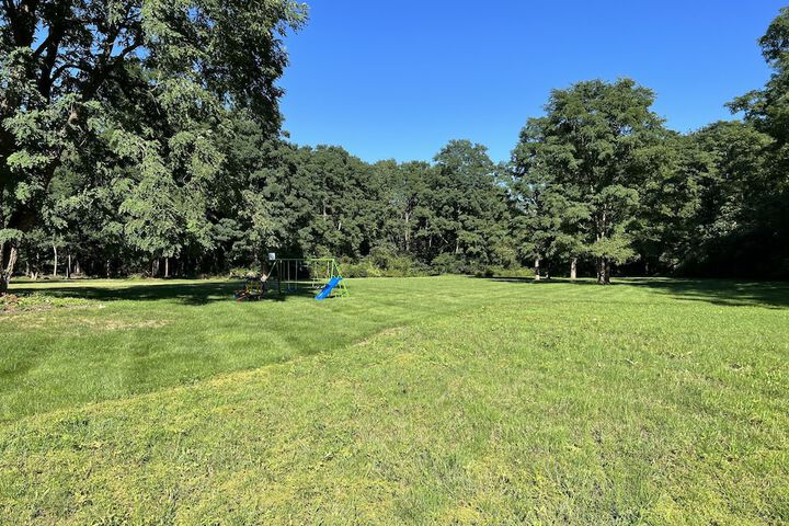 Property Grounds 42 of 42