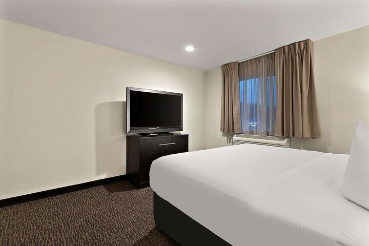 Room 56 of 77