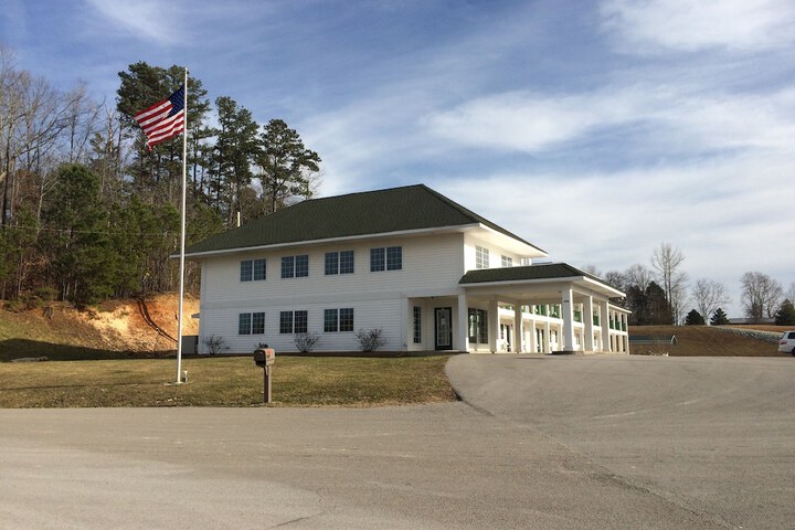 Hurricane Inn