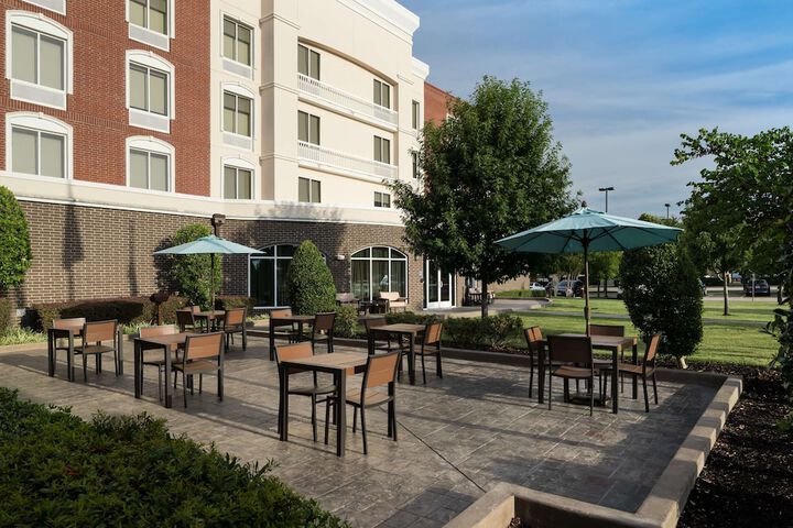 Terrace/Patio 45 of 47