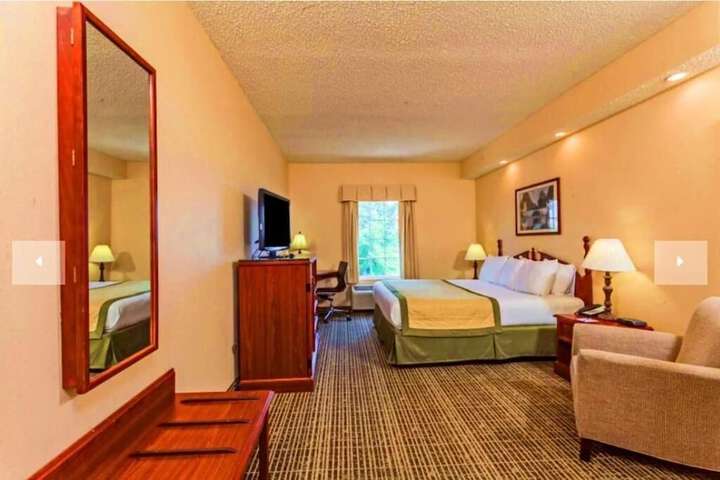 Baymont by Wyndham Columbia Maury