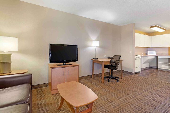 Room 18 of 31