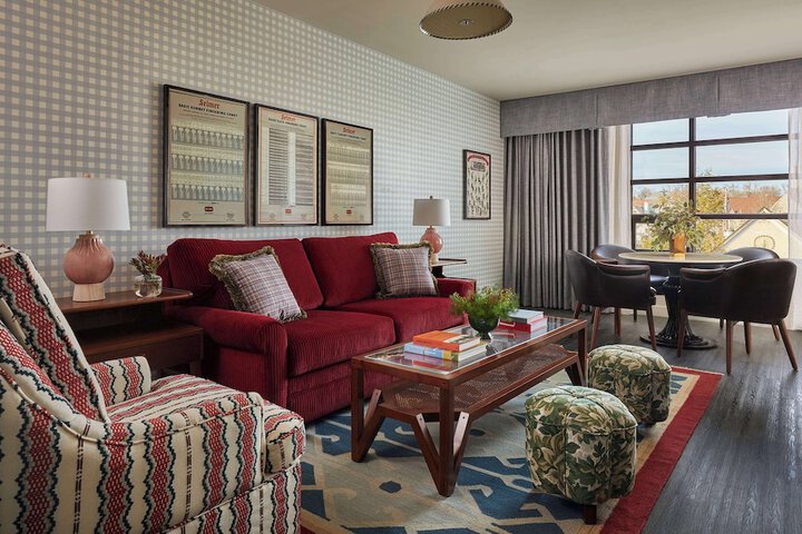 Room 41 of 57
