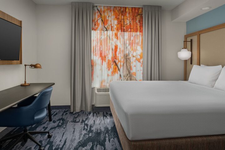 Room 22 of 35