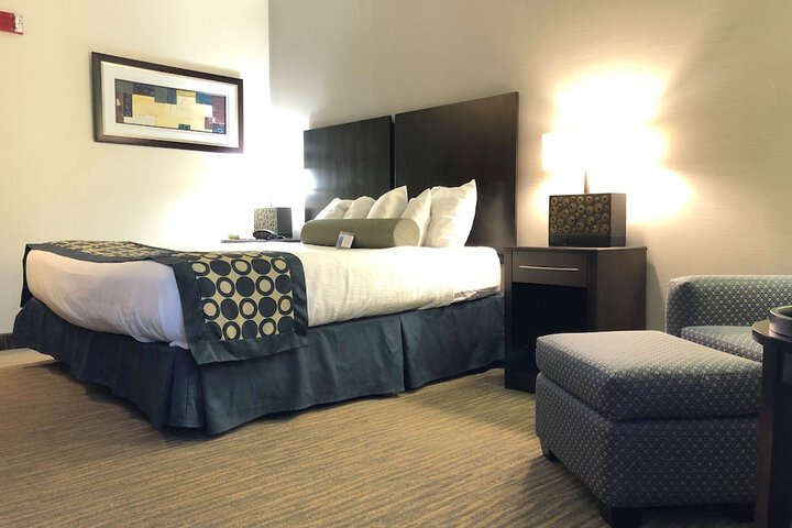 Best Western Plus Coldwater Hotel