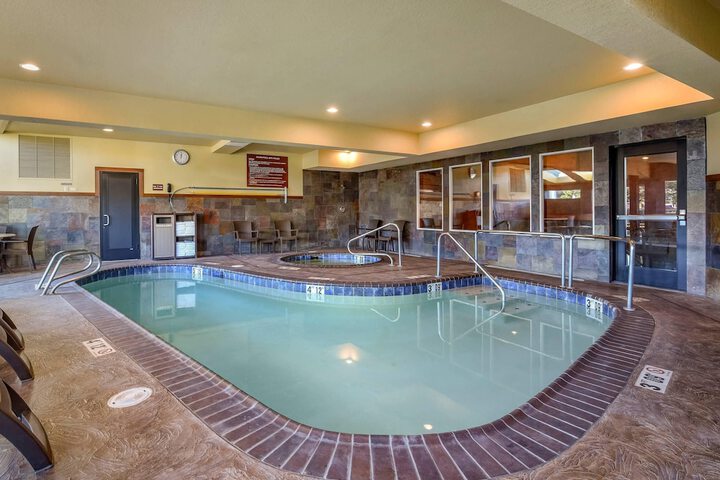 Kathryn Riverfront Inn an Ascend Collection Hotel