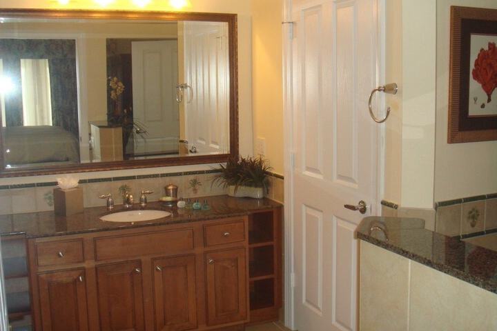 Room 11 of 20