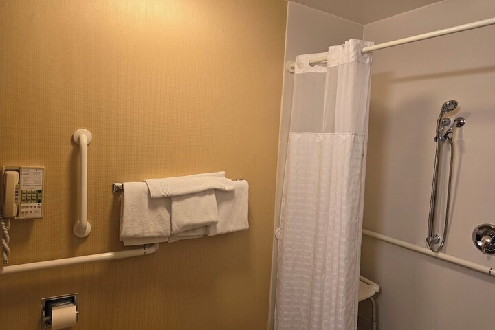 Country Inn & Suites by Radisson Convention Center