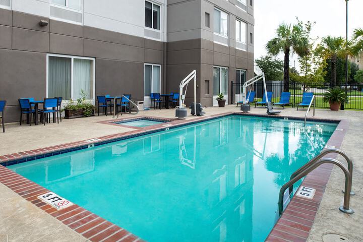 Pool 7 of 46
