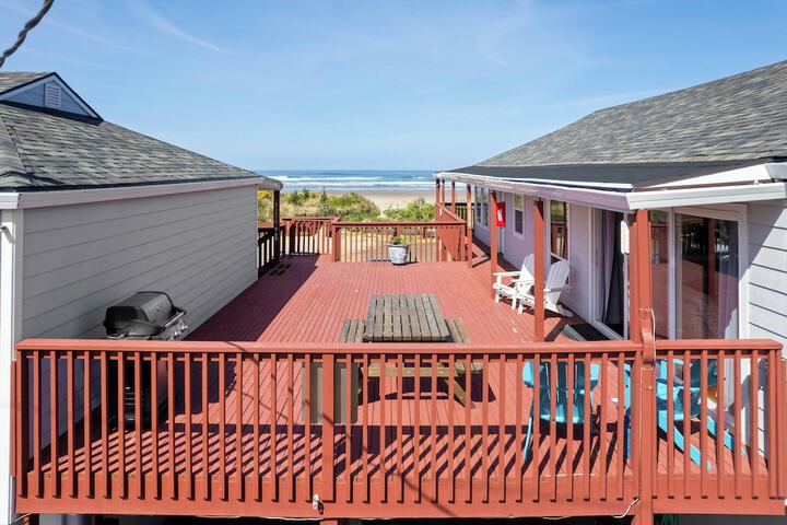 Rockaway Beach Vacation Rental: Pets Welcome!