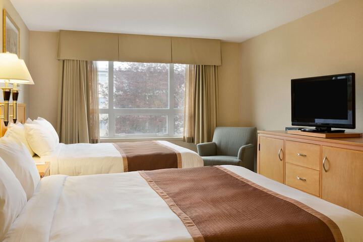 Room 18 of 27